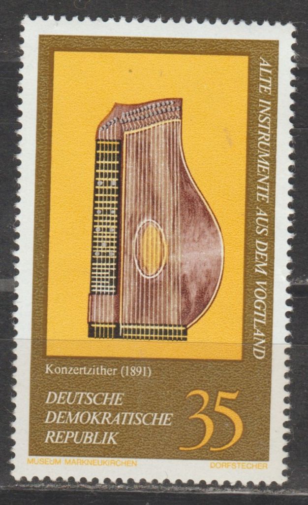 Германия Німеччина ГДР 1977 музичний інструмент - фото фото фото 0