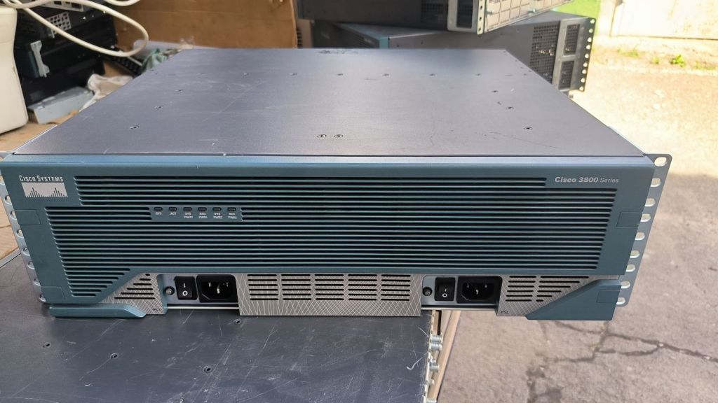 Маршрутизатор Cisco 3845-MB V05 +VWIC2 2MFT-T1/E1 - фото фото фото 0