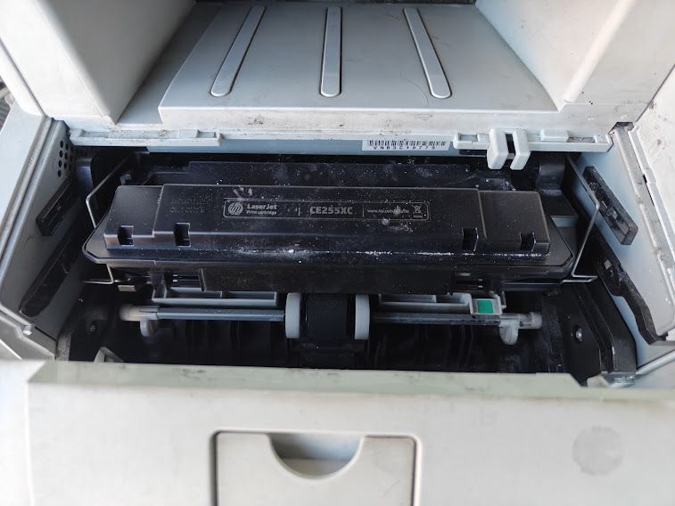 Лазерный МФУ HP LaserJet Pro MFP M521dn с картриджем № 26090919 - фото фото фото 3