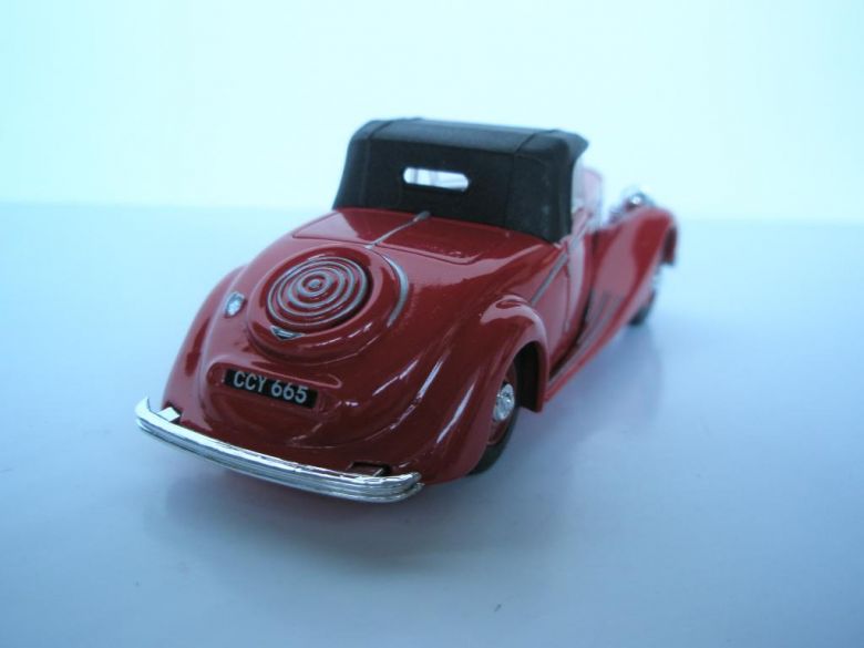 Triumph Dolomite. Dinky DYS-17  -1890- - фото фото фото 6