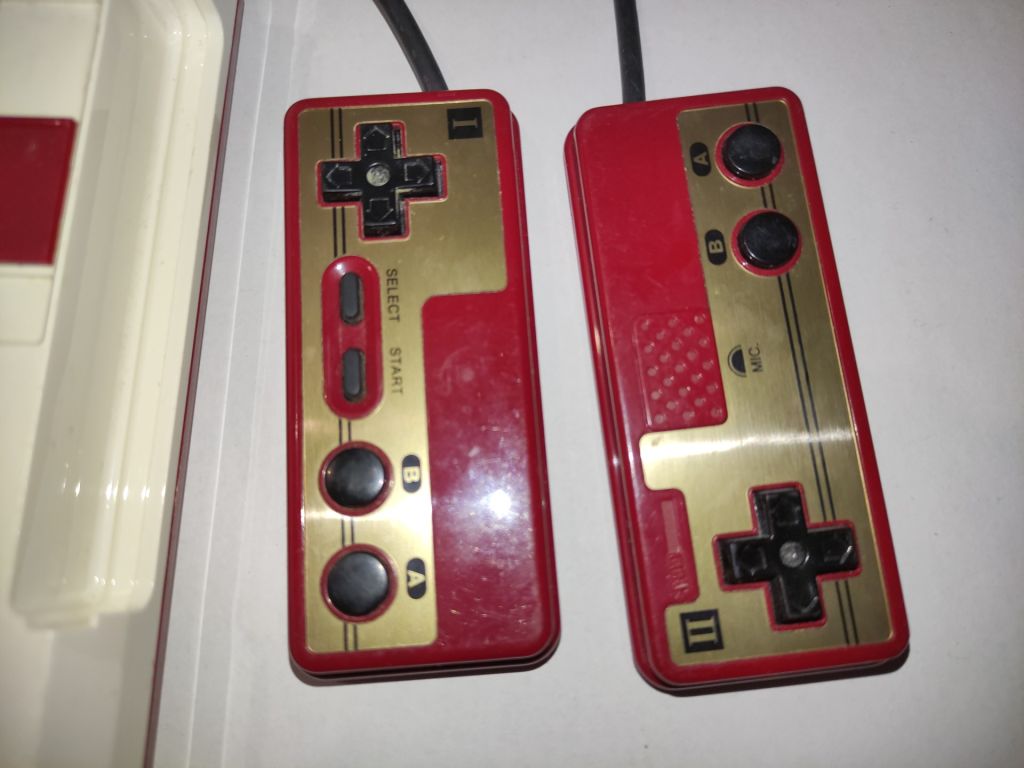 Nintendo Famicom Classic Mini консоль б/в Оригінальна   (тільки консоль) - фото фото фото 2