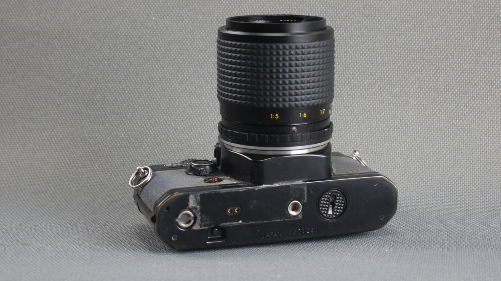 Пленочный фотоаппарат Yashica FX-D Quartz + объектив Sakar 35-70mm/3.5-4.5 MC Ф52мм Вживане - фото фото фото 7