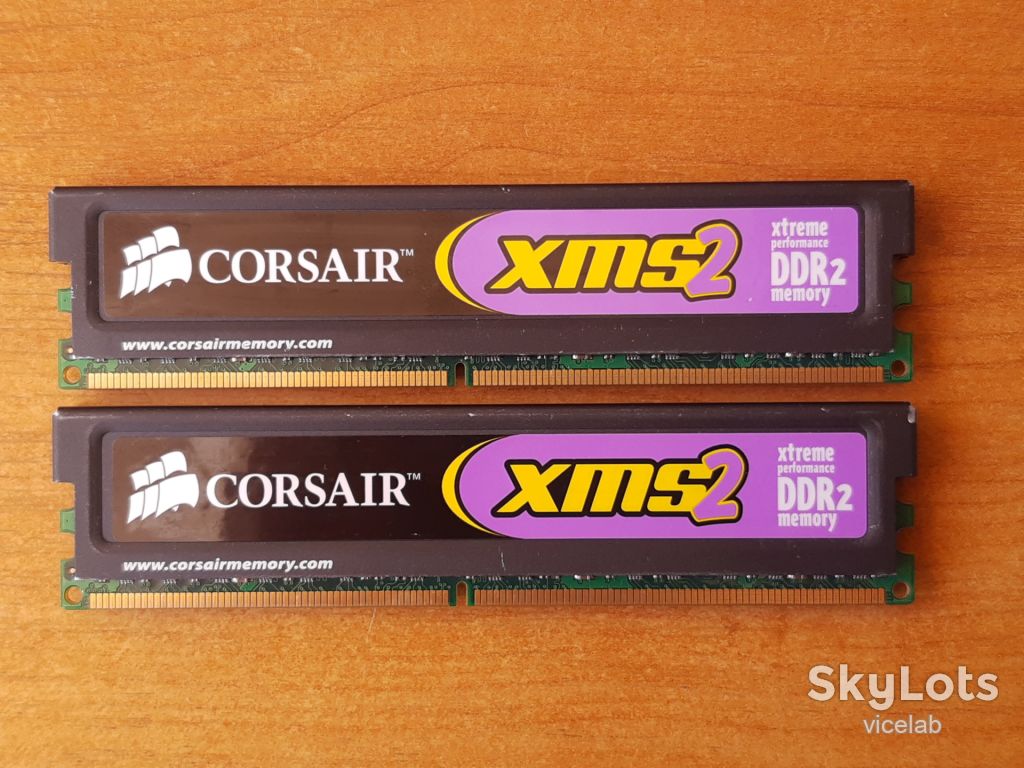 Оперативна пам'ять DDR2 Corsair XMS2 2*2GB - фото фото фото 1
