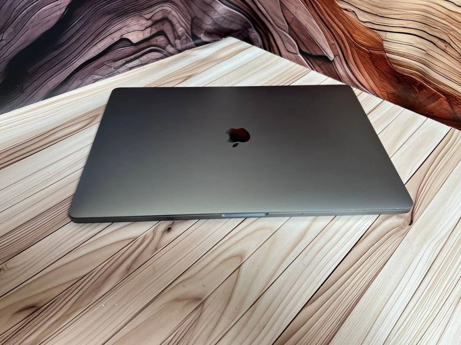 Apple MacBook Pro 16 2019 A2141 - фото фото фото 3