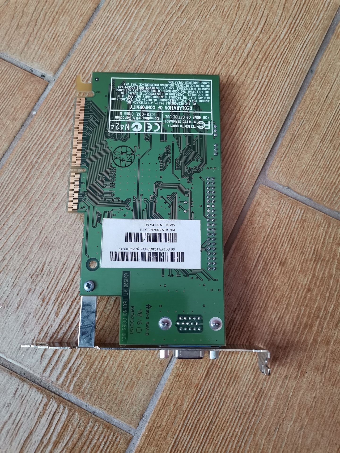 Видеокарта ATI 3D Rage IIC AGP SDRAM SDR - фото фото фото 3