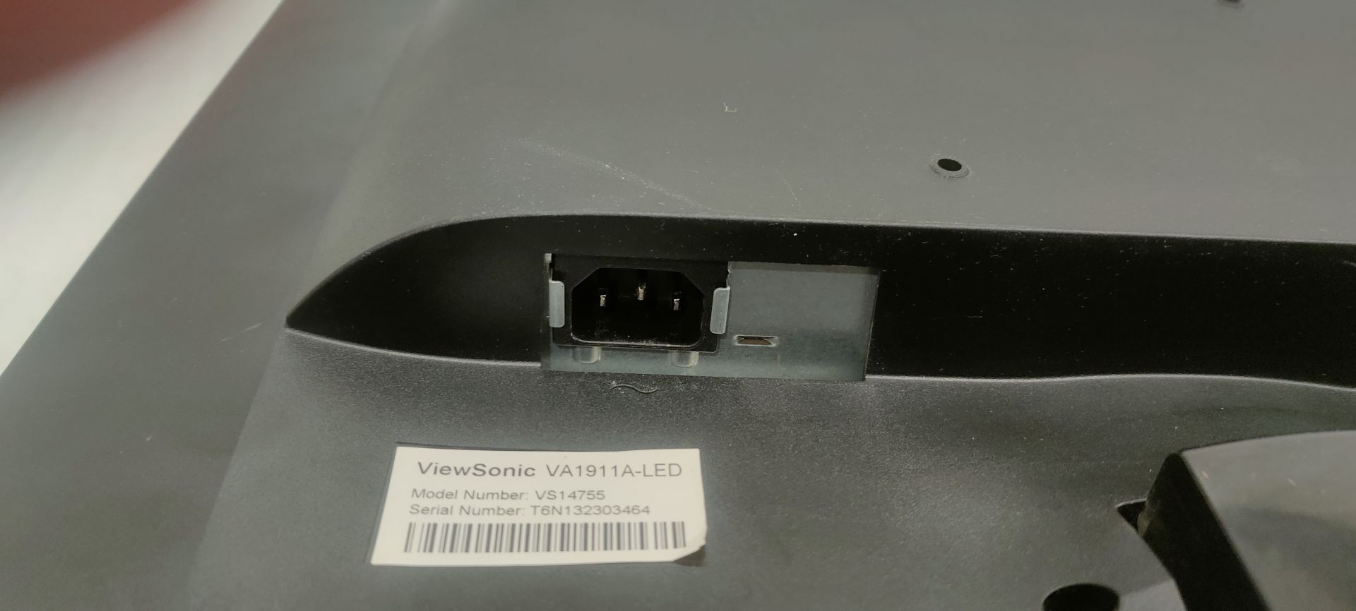 Б/У Монитор ViewSonic VA1911A 18.5" код М261 - фото фото фото 4