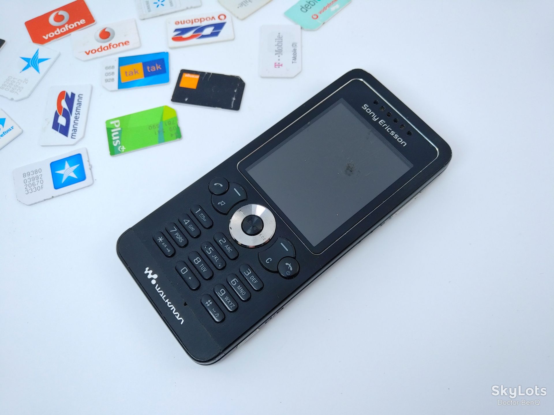 Sony Ericsson W302 Walkman - фото фото фото 1