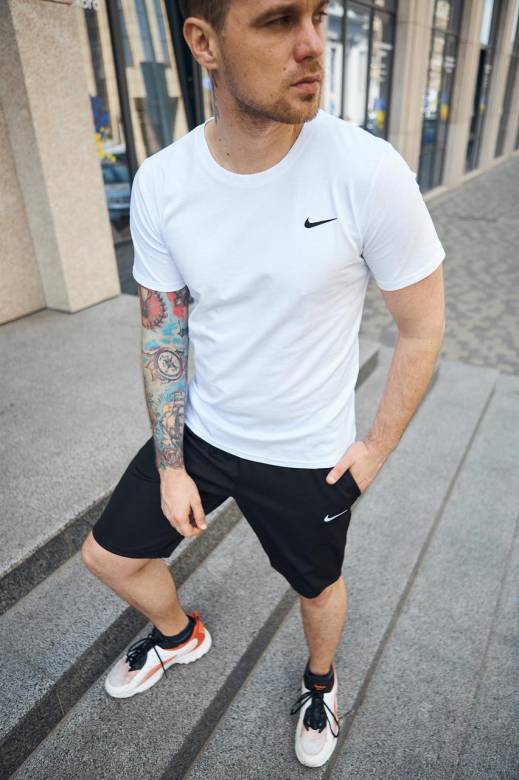 Футболка Nike біла - фото фото фото 1
