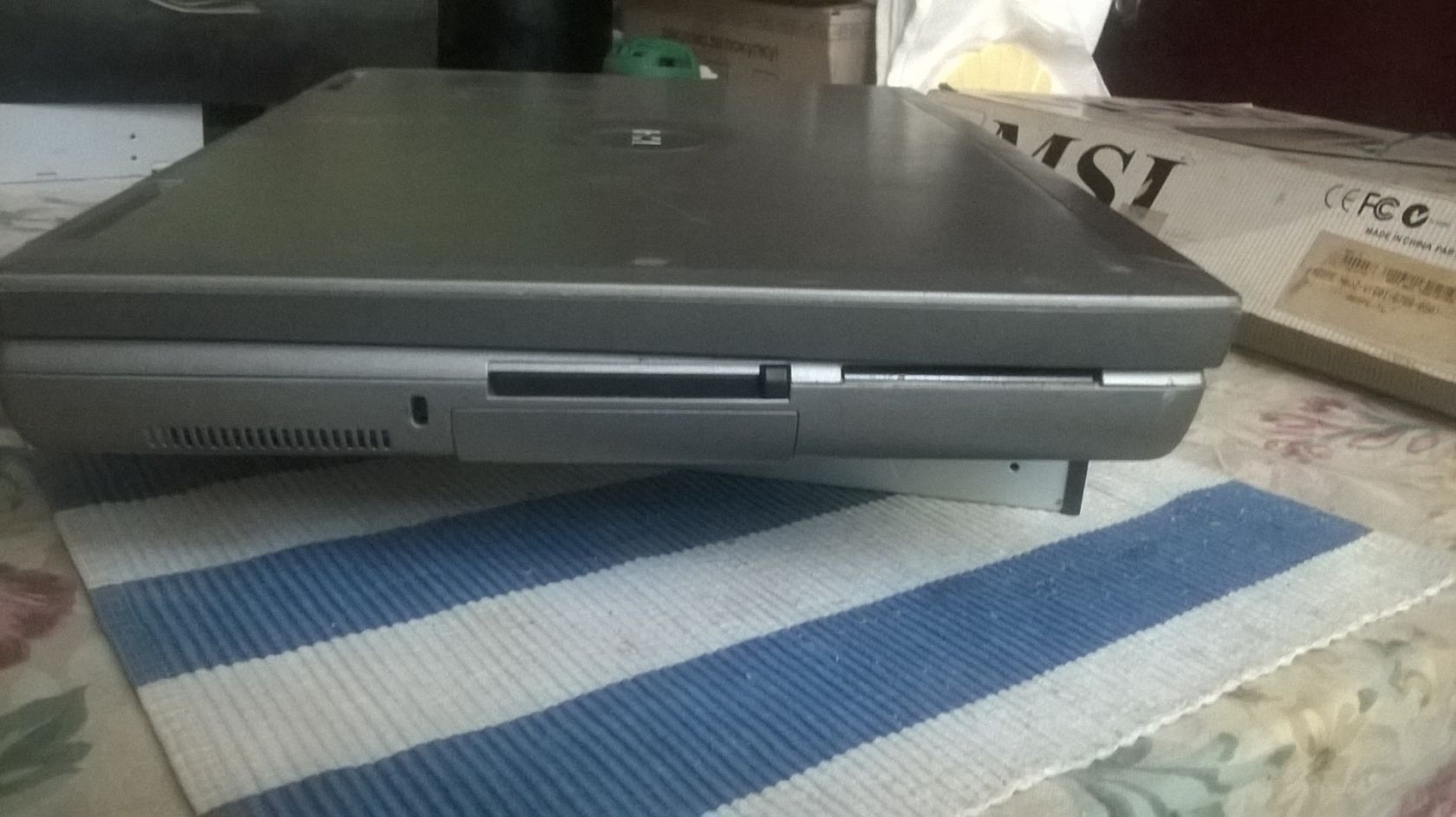 Ноутбук Dell Latitude D810 - фото фото фото 3