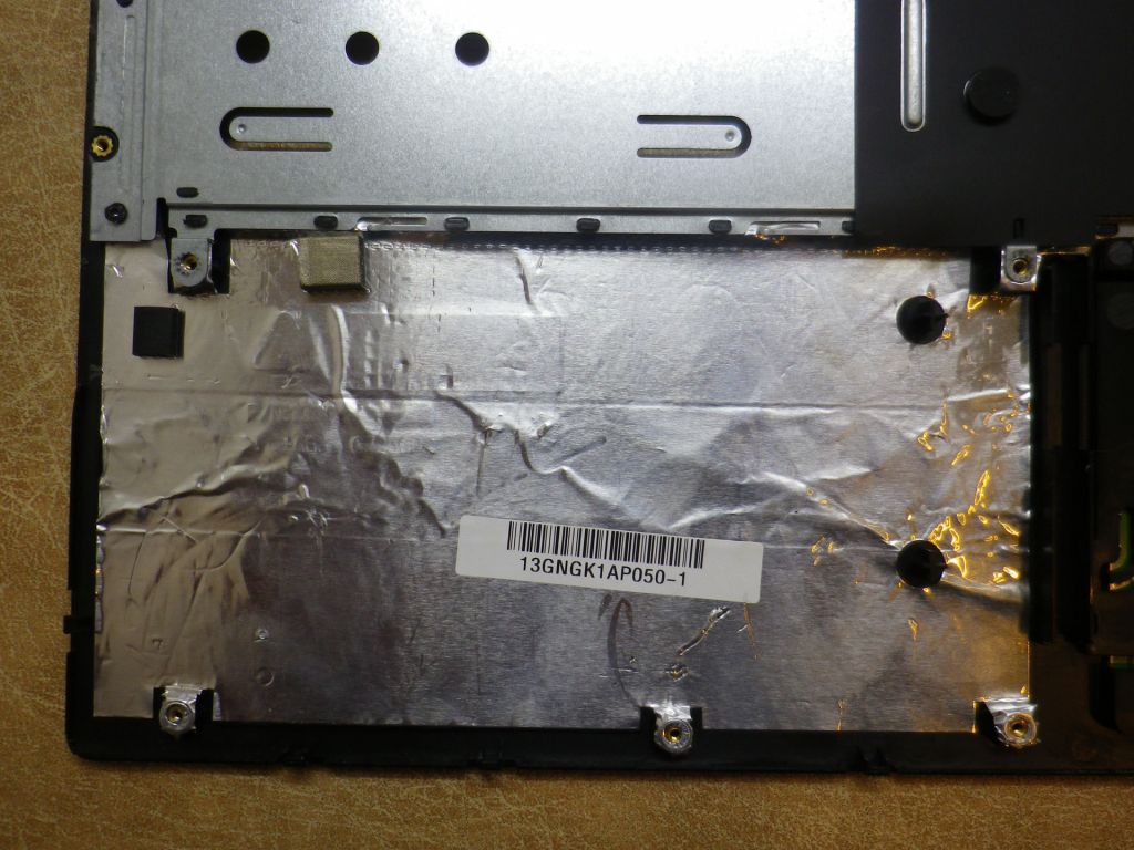 Б/У Топкейс ASUS P55V - фото фото фото 4