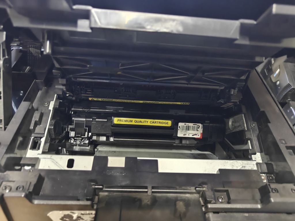 Лазерный МФУ HP LaserJet Pro MFP M125a с картриджем  № 26170708 - фото фото фото 3