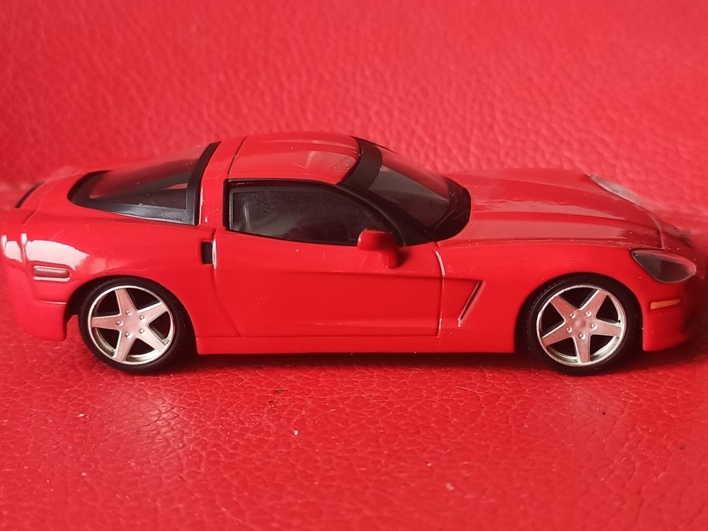 CHEVROLET  CORVETTE   C6- Z51  1 :43 DeAgostini - фото фото фото 4