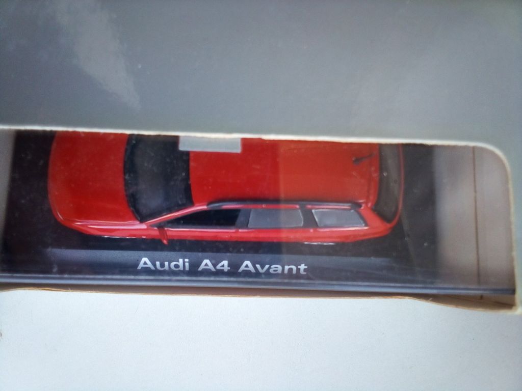 1/43 MINICHAMPS AUDI A4 B5 AVANT - фото фото фото 3