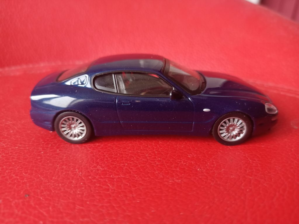 MASERATI  COUPE  1:43  DeAgostini - фото фото фото 2