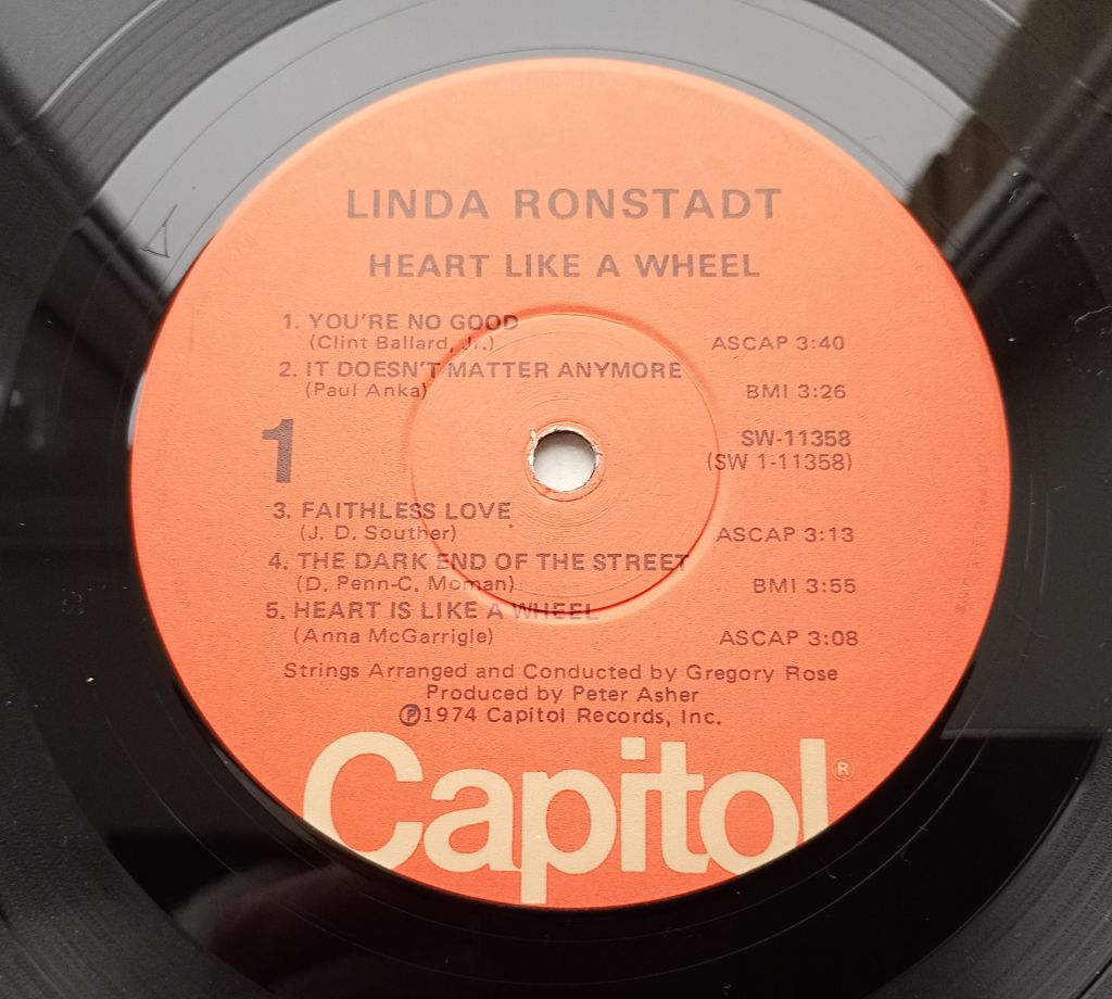 LINDA RONSTADT Heart Like A Wheel LP EX- - фото фото фото 2
