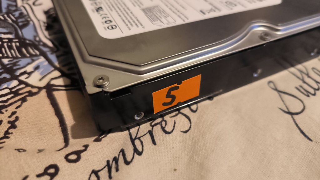 Жорсткий диск HDD Seagate ST3320620A 320GB IDE №5 - фото фото фото 3
