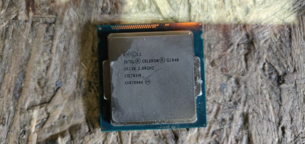 Процессор Intel Celeron G1840 SR1VK 2.80GHz LGA1150 № 201507 - фото фото фото 0