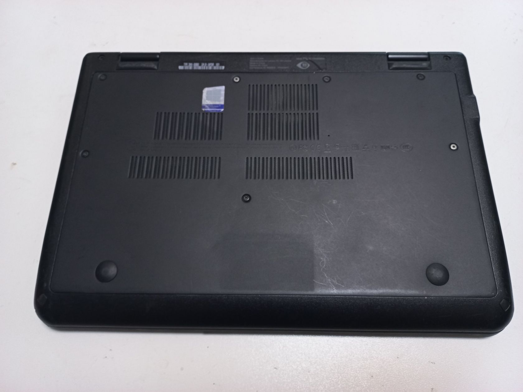 ноутбук планшет LENOVO ThinkPad Yoga 11e 4th  (Celeron N3450/0/0) 11.6" HD IPS Touch - фото фото фото 2