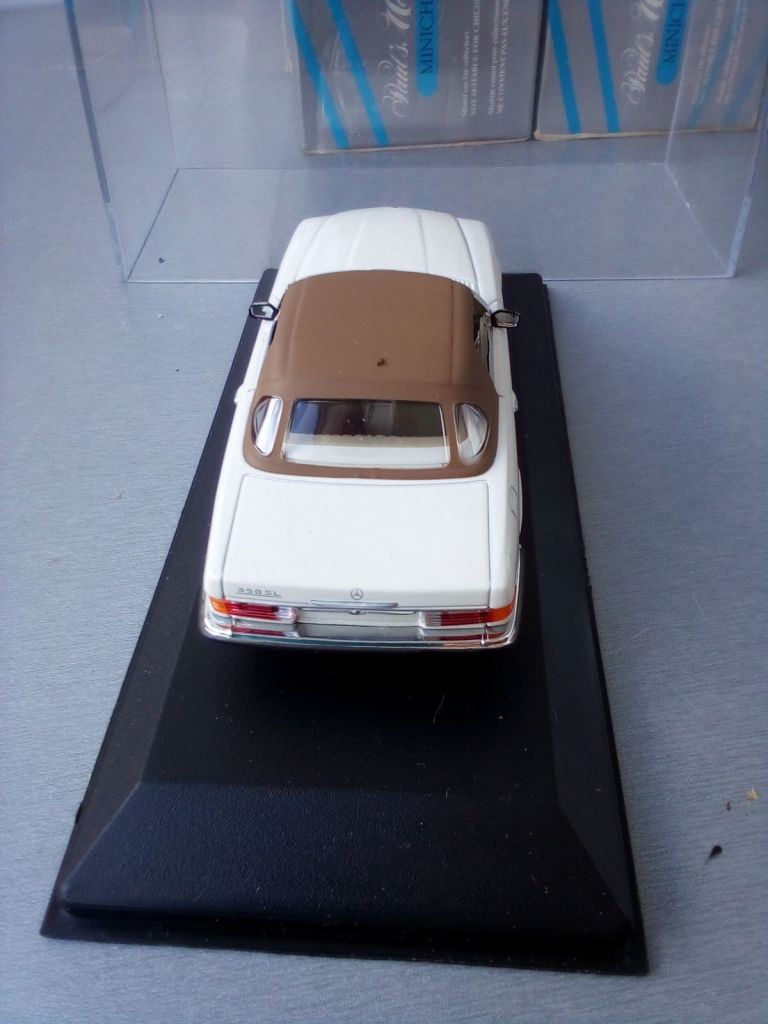 1/43 Minichamps Mercedes-Benz 350 SL Cabriolet  (R107) - фото фото фото 5