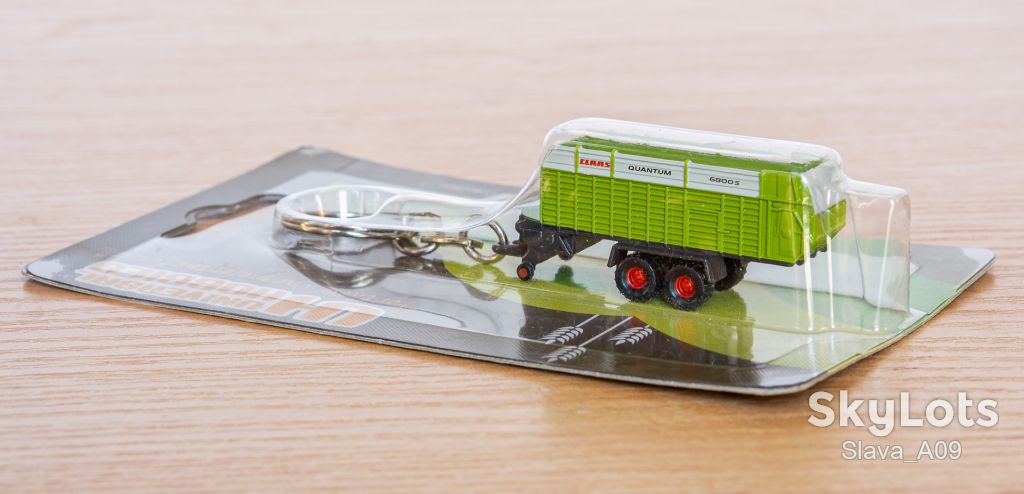 1:87 Claas Quantum 6800S, Universal Hobbies Keychain UH5508 France - фото фото фото 1