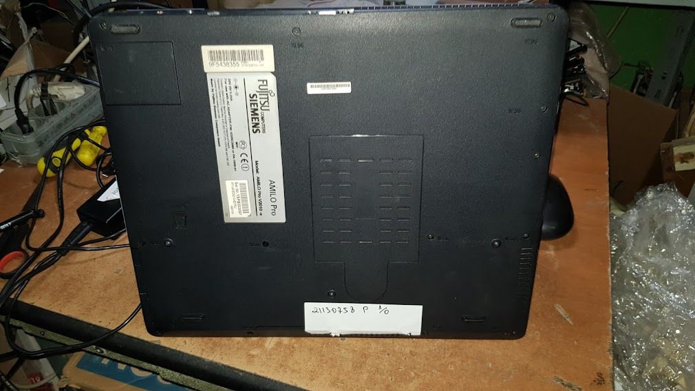 Ноутбук Fujitsu-Siemens AMILO Pro V2010-x № 21130758 - фото фото фото 4