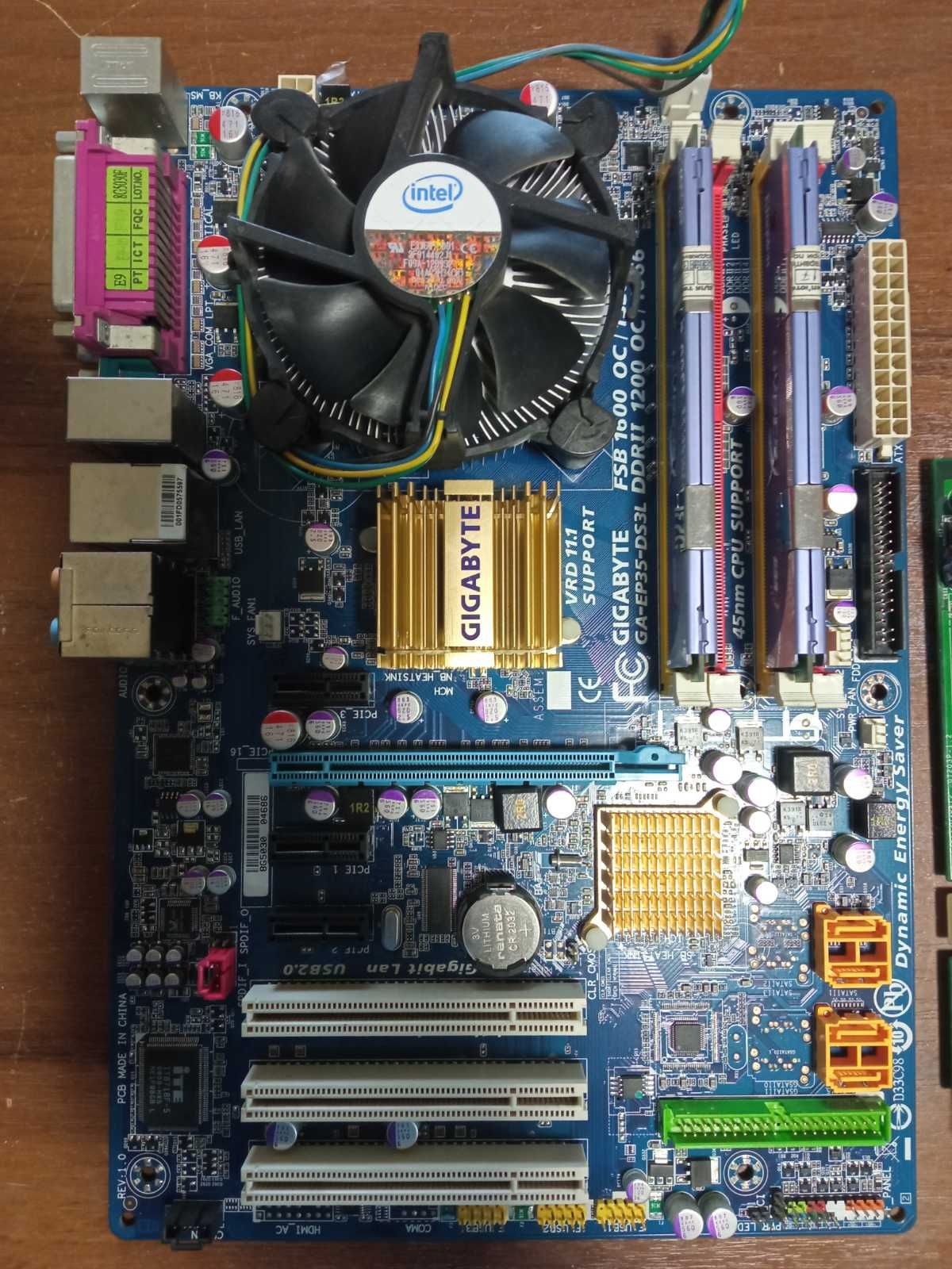 GIGABYTE GA-EP35-DS3L + GeForce 8600 GT 512Mb + 2Gb DDR2 - фото фото фото 0