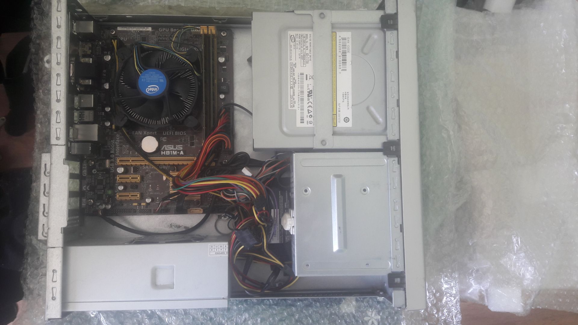 Компьютер Asus H81M-A/8Gb RAM/240Gb SSD/Intel HD4600 Graphics VGA/DVI/HDMI за 2999 грн - фото фото фото 5