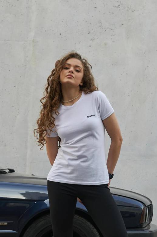 Женская футболка Reebok белая - фото фото фото 4