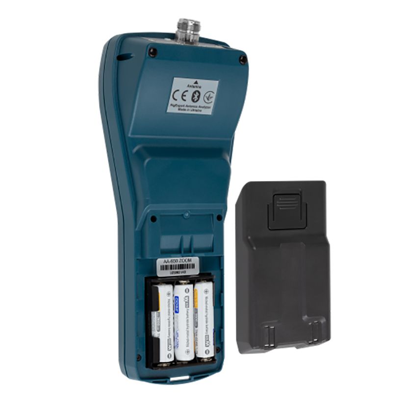RigExpert AA-650 ZOOM – Аналізатор антен і кабелів  (0,1–650 МГц, TFT, BLE, USB) - фото фото фото 2