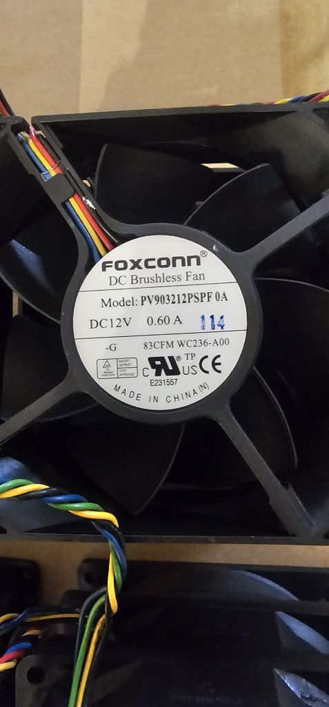 Серверні вентилятори Dell      (90мм, 80мм) Foxconn, Sunon, Nidec | Кулери б/в - фото фото фото 12