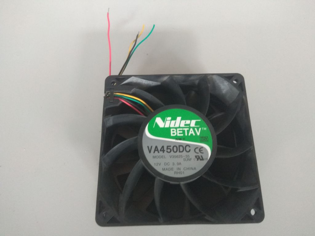 Серверний вентилятор Nidec V35625-35 12V 3.9A 4wires Cooling Fan - фото фото фото 0