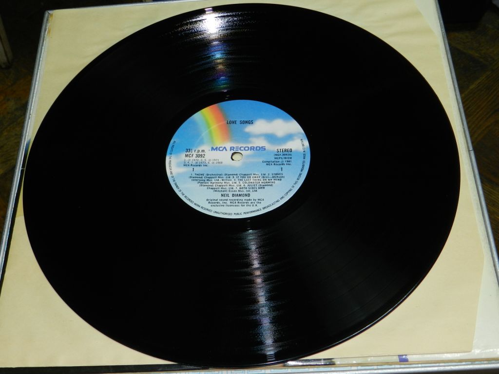 LP  Neil Diamond - Love songs - фото фото фото 2