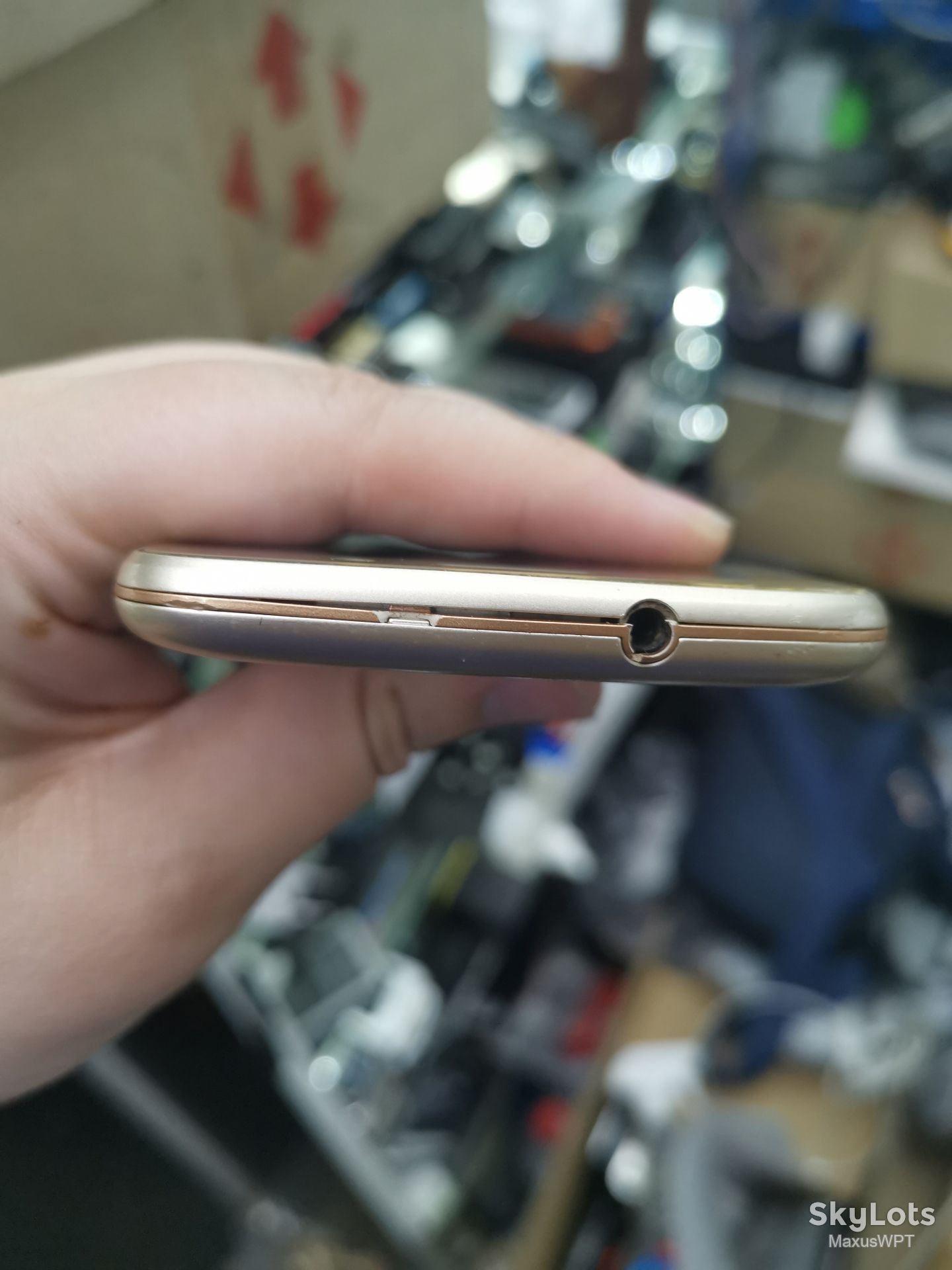 #341 Sklad Huawei Y3 2017 Gold - фото фото фото 2