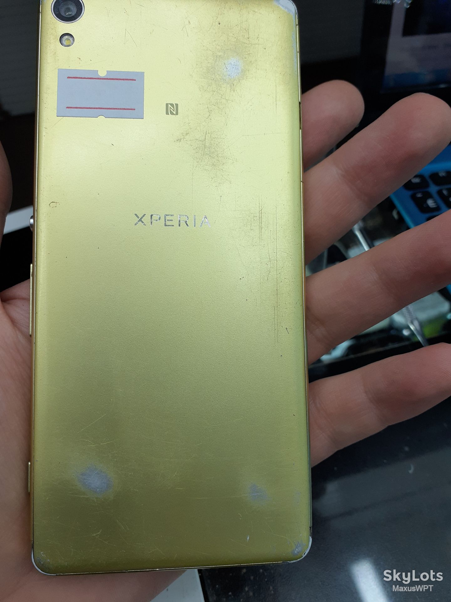 #572 Sony Xperia XF Gold F3115 sklad - фото фото фото 9
