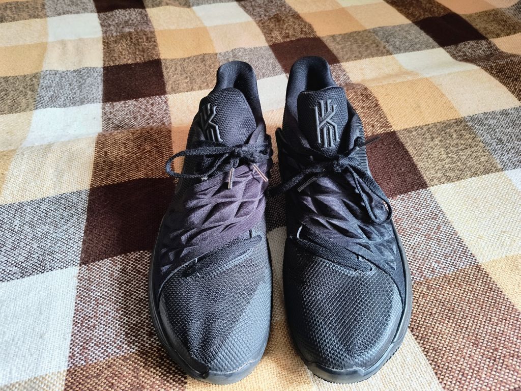 Кросівки Nike Kyrie Low 1 - фото фото фото 2