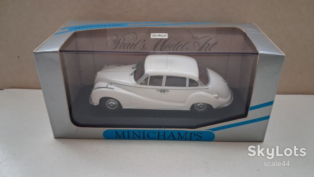 BMW 502 V8 Limousine.Minichamps.1/43 - фото фото фото 0