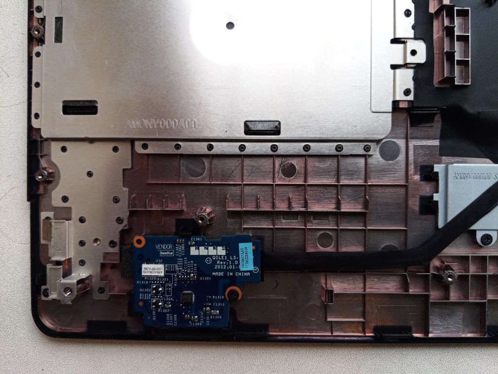 Б/У Топкейс на Lenovo ThinkPad E530 - фото фото фото 4