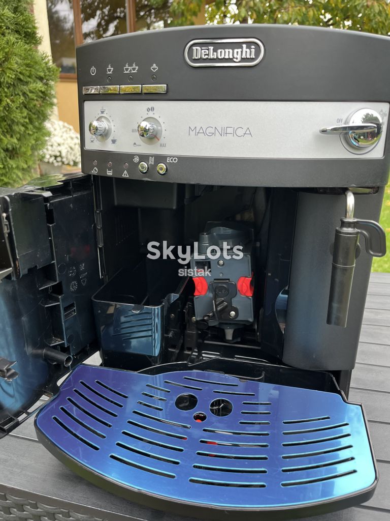 Кавомашина Delonghi Magnifica стан робочий обслужений - фото фото фото 4