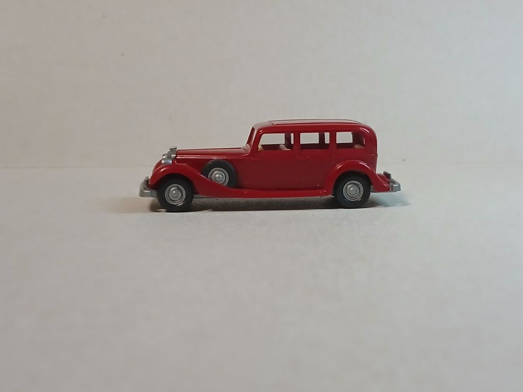 Автомобіль HORCH 850. WIKING 1:87 H0  (11756.10/4) . - фото фото фото 2