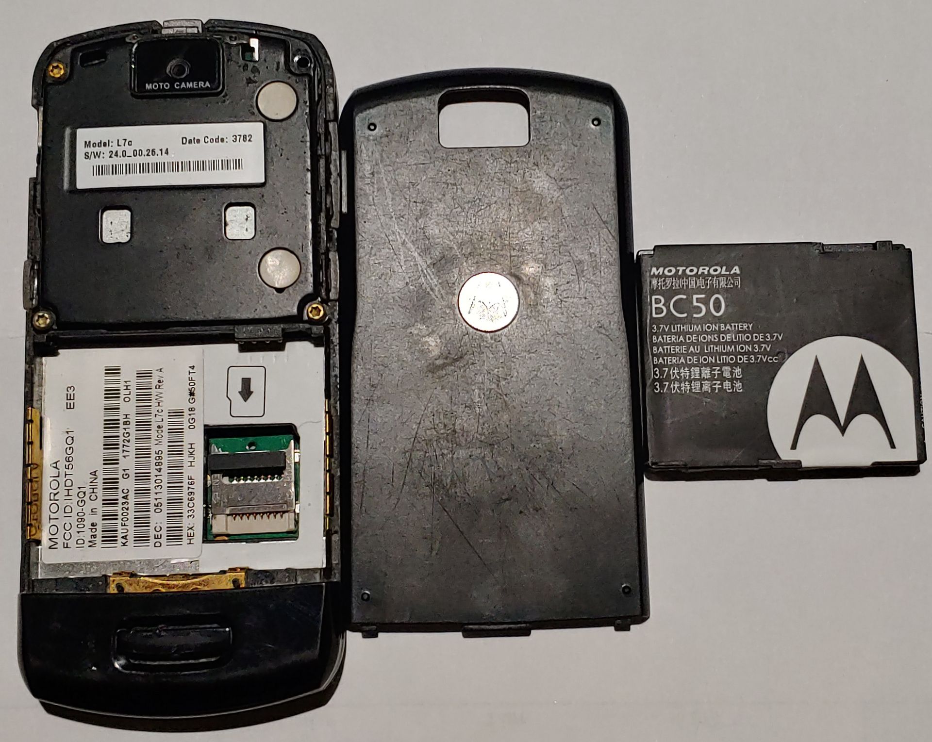 Motorola SLVR L7c - фото фото фото 3