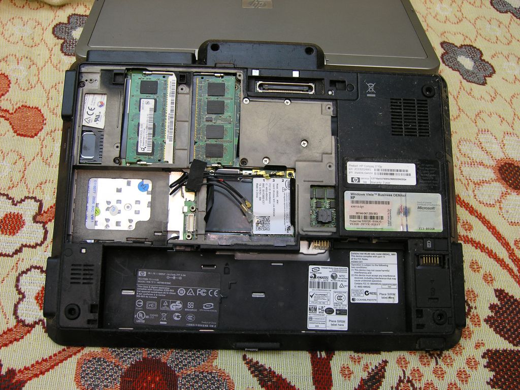 Tablet PC 2710P: 12"Wide IPS Hydis, C2D - фото фото фото 5