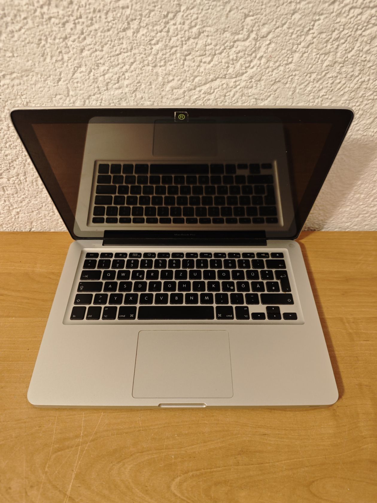MacBook Pro 13.3" Intel Core P8700/DDR3 4Gb/SSD 250Gb/GF9400 - фото фото фото 4