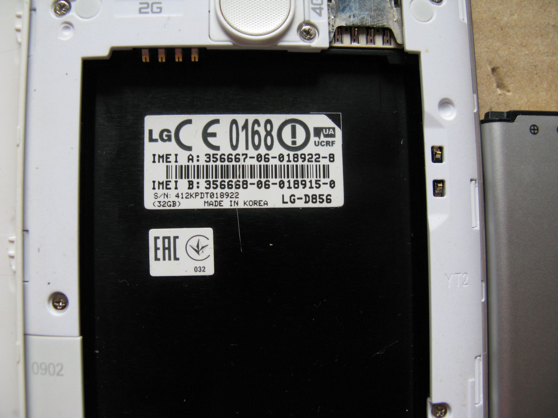 LG G3 Dual-LTE D856 32Gb - фото фото фото 3