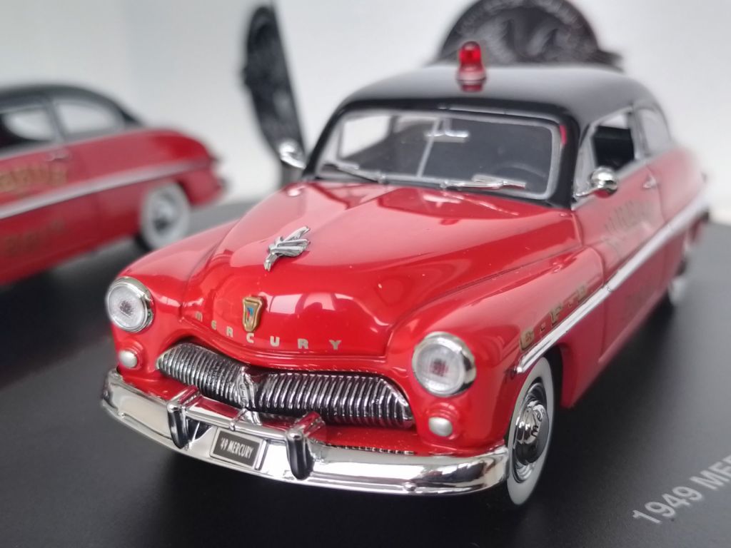 Mercury Club Coupe Fire 1949.UH Universal Hobbies -3901- - фото фото фото 4