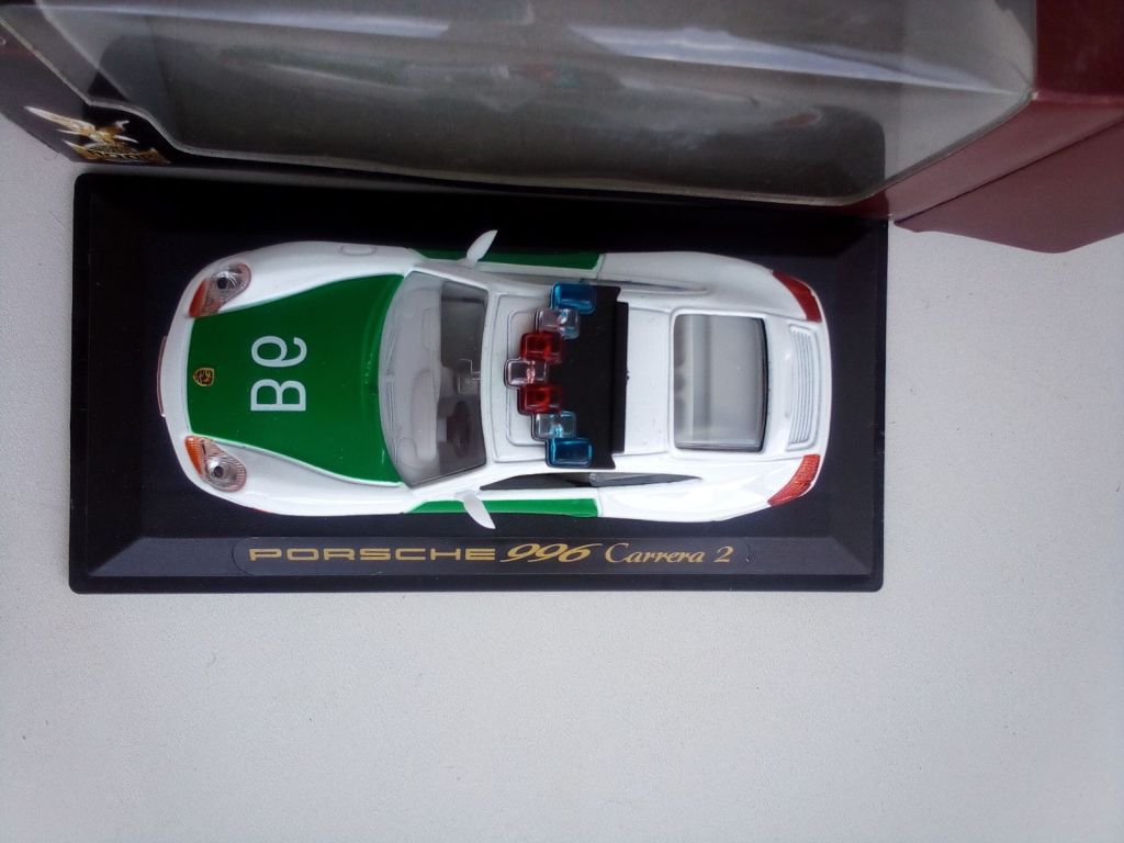 Porsche 996 Carrera 2 Polizei by Yat Ming 1:43 - фото фото фото 4