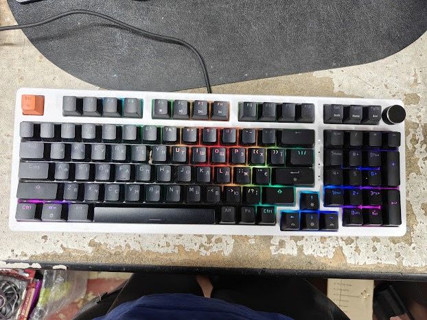 Игровая клавиатура с подсветкой RGB GamePro MK170W Hot-Swap Red Swich USB № 26070709 - фото фото фото 0