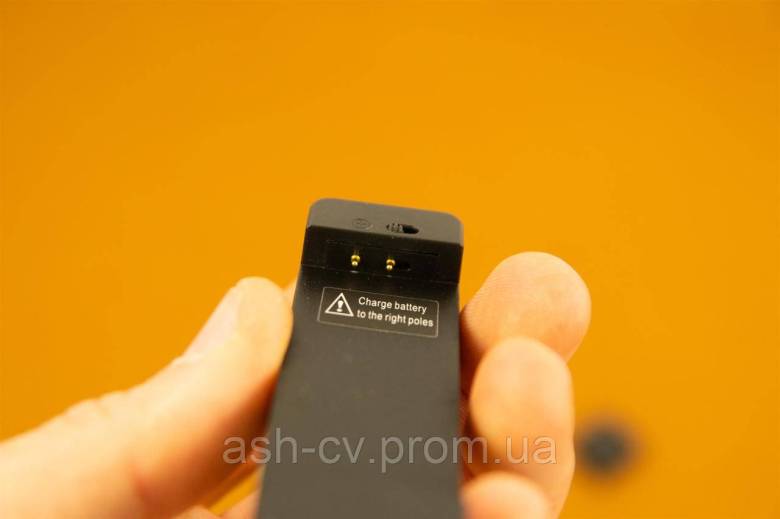 Зарядний пристрій, для акумуляторів, універсальний, Li-ion, 3.7V, 4.2V, 4.35V - фото фото фото 1
