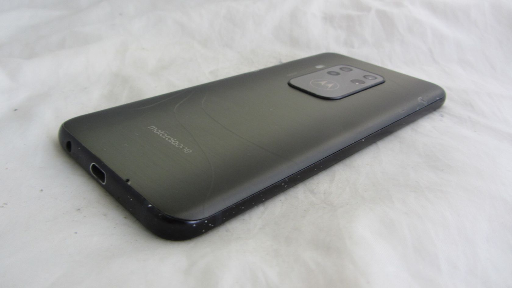 Motorola One Zoom Bronze - фото фото фото 4