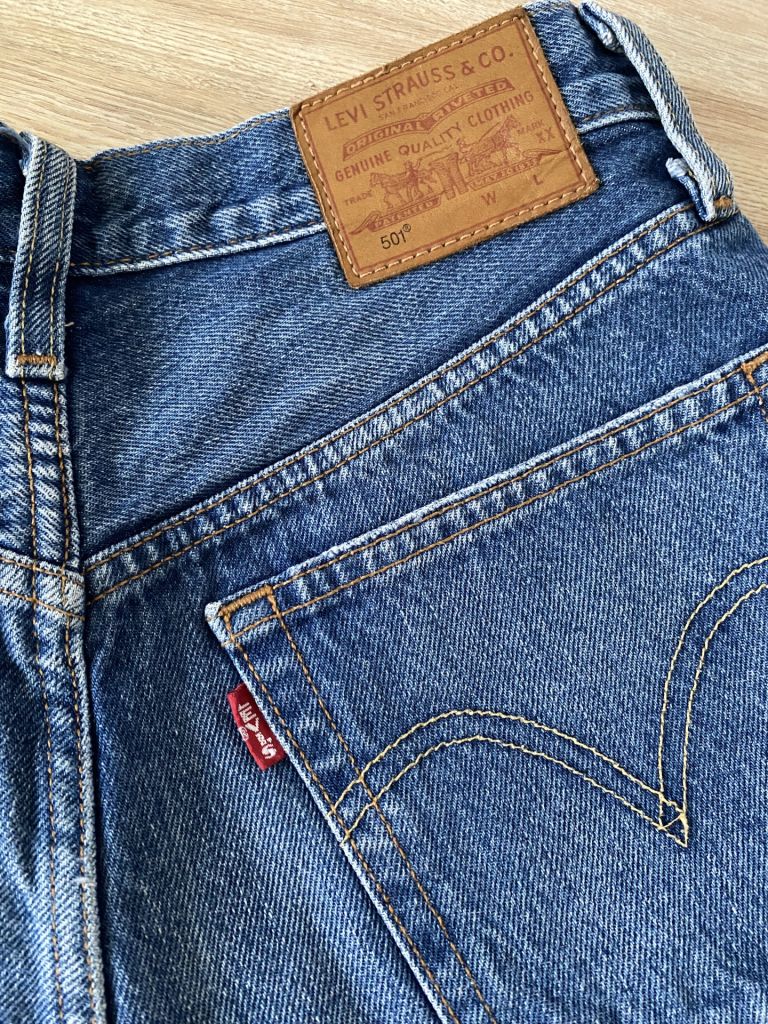 Шорти Levi’s розмір С - фото фото фото 1