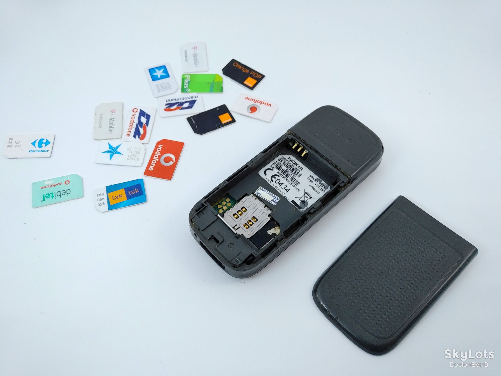 Nokia 1208 не бачить сімку - фото фото фото 3